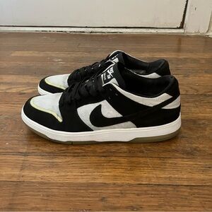 NIKE SB DUNK LOW ELITE SIZE 7.5 BLACK/WHITE OSKI